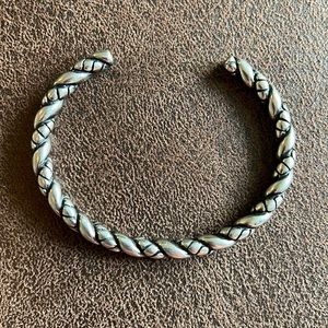 Silver twisted men’s bracelet